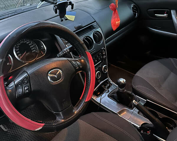 Серый Мазда 6, объемом двигателя 2 л и пробегом 291 тыс. км за 5000 $, фото 2 на Automoto.ua