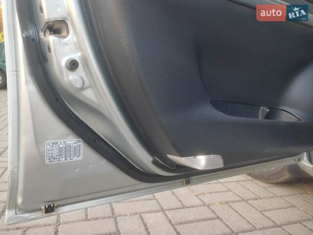 Серый Мазда 6, объемом двигателя 2 л и пробегом 209 тыс. км за 4600 $, фото 57 на Automoto.ua