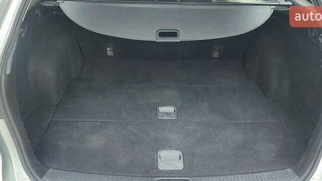 Сірий Мазда 6, об'ємом двигуна 2 л та пробігом 300 тис. км за 4250 $, фото 18 на Automoto.ua