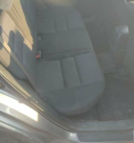 Сірий Мазда 6, об'ємом двигуна 2 л та пробігом 388 тис. км за 3800 $, фото 8 на Automoto.ua