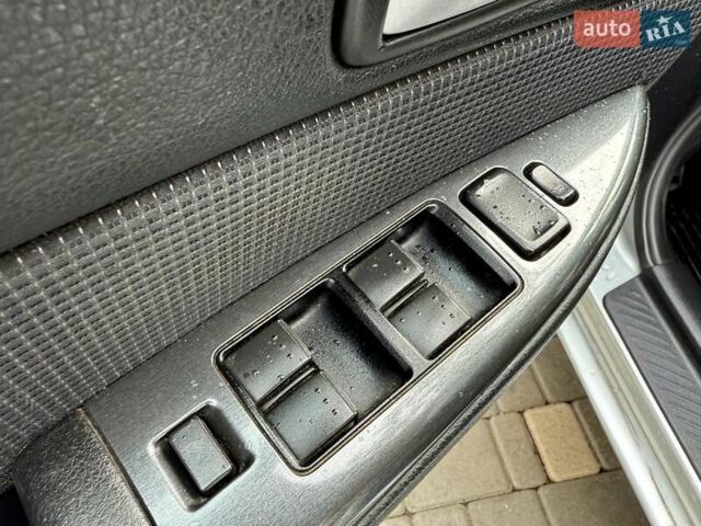 Серый Мазда 6, объемом двигателя 2 л и пробегом 427 тыс. км за 3400 $, фото 32 на Automoto.ua