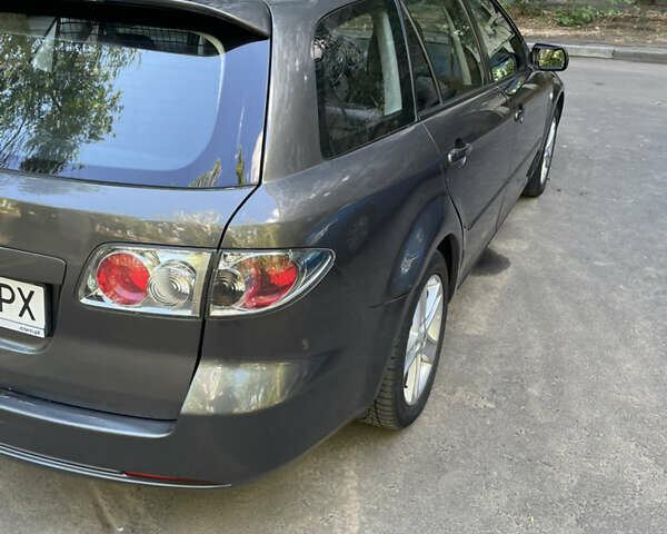 Сірий Мазда 6, об'ємом двигуна 2 л та пробігом 300 тис. км за 4800 $, фото 8 на Automoto.ua