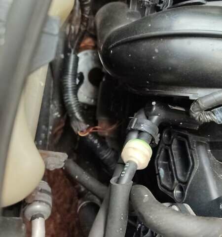 Серый Мазда 6, объемом двигателя 2.3 л и пробегом 464 тыс. км за 4800 $, фото 15 на Automoto.ua