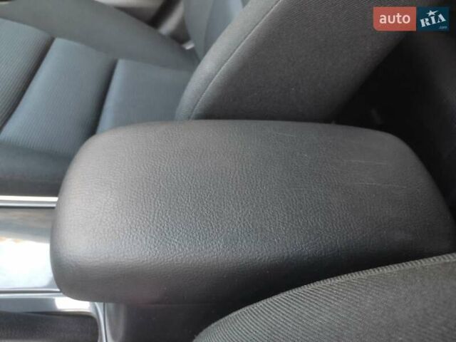 Серый Мазда 6, объемом двигателя 2 л и пробегом 209 тыс. км за 4600 $, фото 62 на Automoto.ua