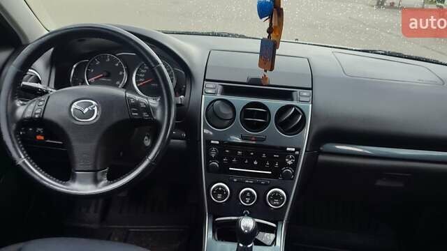 Сірий Мазда 6, об'ємом двигуна 2 л та пробігом 300 тис. км за 4250 $, фото 9 на Automoto.ua