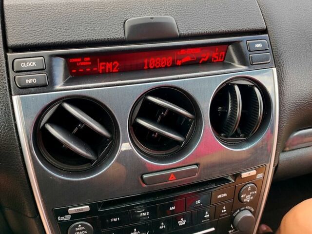 Серый Мазда 6, объемом двигателя 2 л и пробегом 307 тыс. км за 4300 $, фото 7 на Automoto.ua