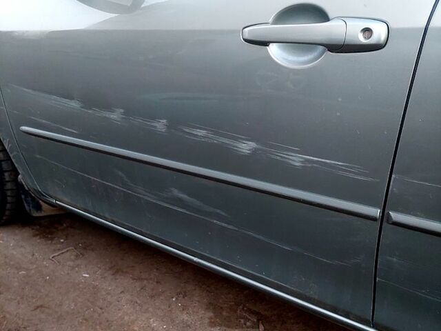 Сірий Мазда 6, об'ємом двигуна 2 л та пробігом 263 тис. км за 3899 $, фото 11 на Automoto.ua