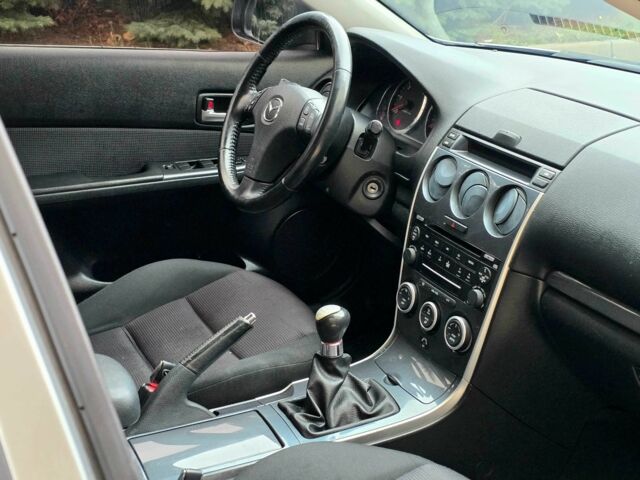 Серый Мазда 6, объемом двигателя 2 л и пробегом 200 тыс. км за 3600 $, фото 19 на Automoto.ua