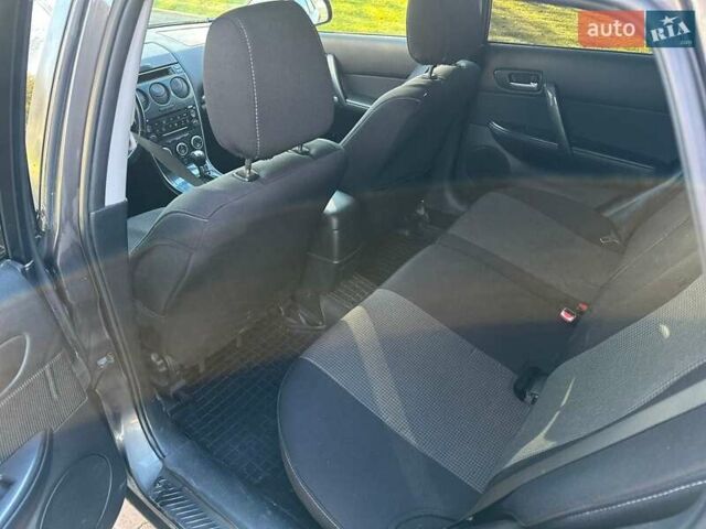 Сірий Мазда 6, об'ємом двигуна 2 л та пробігом 230 тис. км за 3999 $, фото 8 на Automoto.ua