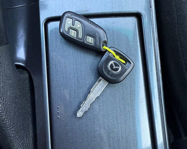 Серый Мазда 6, объемом двигателя 2 л и пробегом 254 тыс. км за 2999 $, фото 33 на Automoto.ua