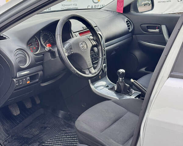 Сірий Мазда 6, об'ємом двигуна 2 л та пробігом 272 тис. км за 3999 $, фото 17 на Automoto.ua