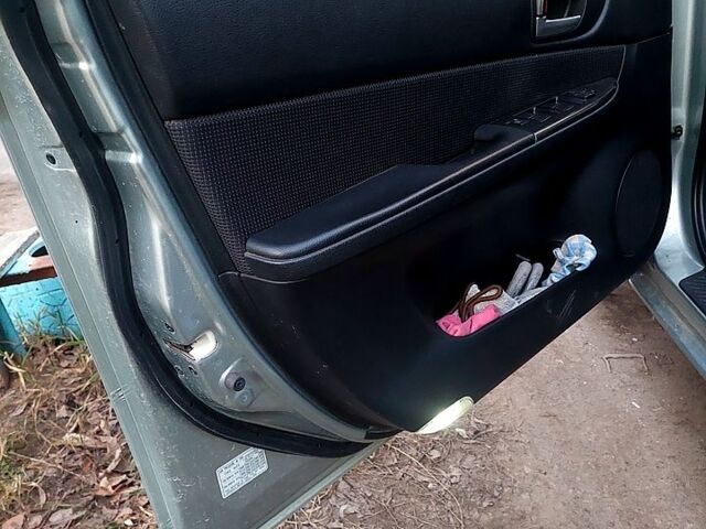 Сірий Мазда 6, об'ємом двигуна 2 л та пробігом 263 тис. км за 3899 $, фото 12 на Automoto.ua