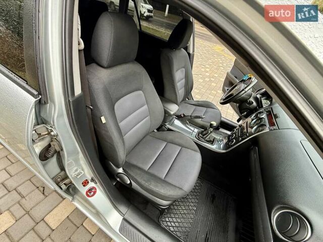 Серый Мазда 6, объемом двигателя 2 л и пробегом 427 тыс. км за 3400 $, фото 48 на Automoto.ua