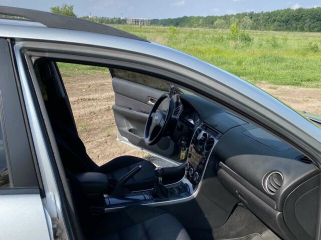 Сірий Мазда 6, об'ємом двигуна 1.8 л та пробігом 211 тис. км за 3100 $, фото 23 на Automoto.ua
