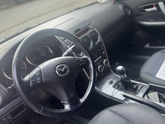 Сірий Мазда 6, об'ємом двигуна 1.8 л та пробігом 270 тис. км за 3450 $, фото 5 на Automoto.ua