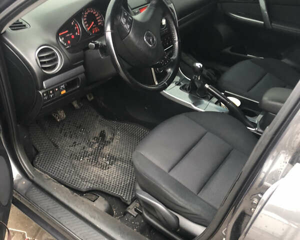 Серый Мазда 6, объемом двигателя 2 л и пробегом 214 тыс. км за 4800 $, фото 1 на Automoto.ua