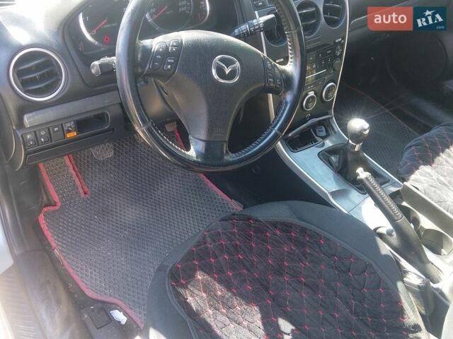 Серый Мазда 6, объемом двигателя 2 л и пробегом 350 тыс. км за 3600 $, фото 3 на Automoto.ua