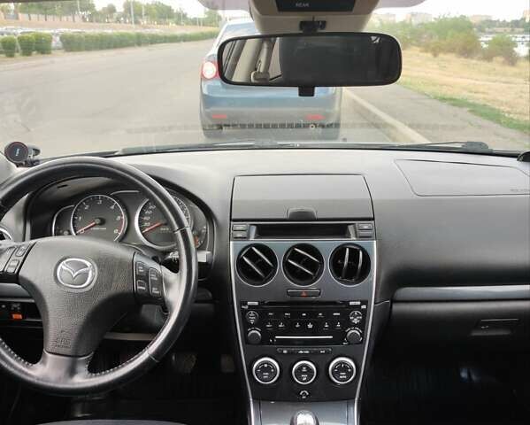 Серый Мазда 6, объемом двигателя 2 л и пробегом 307 тыс. км за 4500 $, фото 1 на Automoto.ua