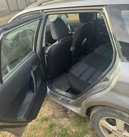 Серый Мазда 6, объемом двигателя 1.9 л и пробегом 324 тыс. км за 4200 $, фото 4 на Automoto.ua