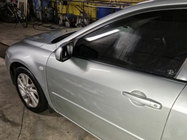 Сірий Мазда 6, об'ємом двигуна 2 л та пробігом 200 тис. км за 2500 $, фото 16 на Automoto.ua