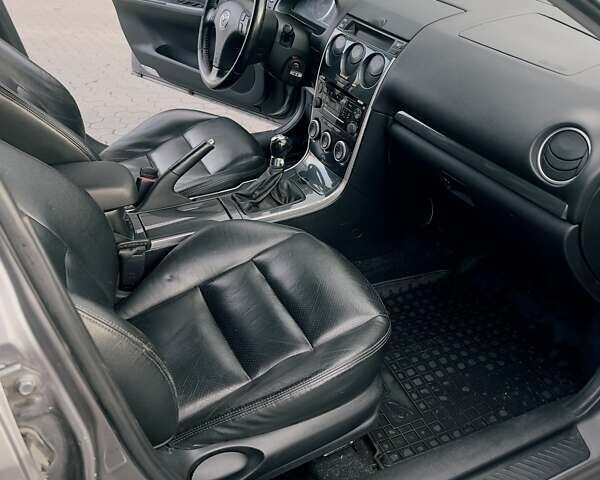 Серый Мазда 6, объемом двигателя 2 л и пробегом 300 тыс. км за 4000 $, фото 9 на Automoto.ua