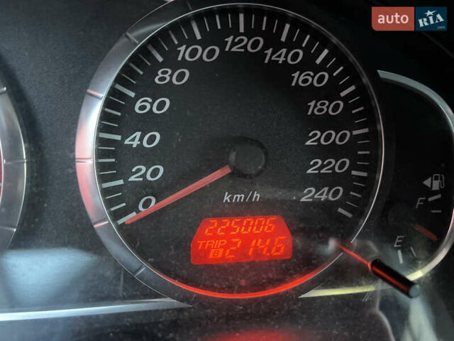 Сірий Мазда 6, об'ємом двигуна 2 л та пробігом 225 тис. км за 4000 $, фото 10 на Automoto.ua