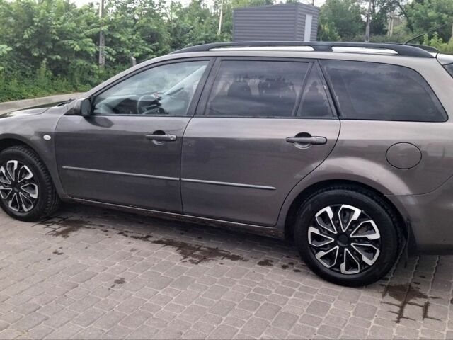 Сірий Мазда 6, об'ємом двигуна 2 л та пробігом 344 тис. км за 2800 $, фото 8 на Automoto.ua