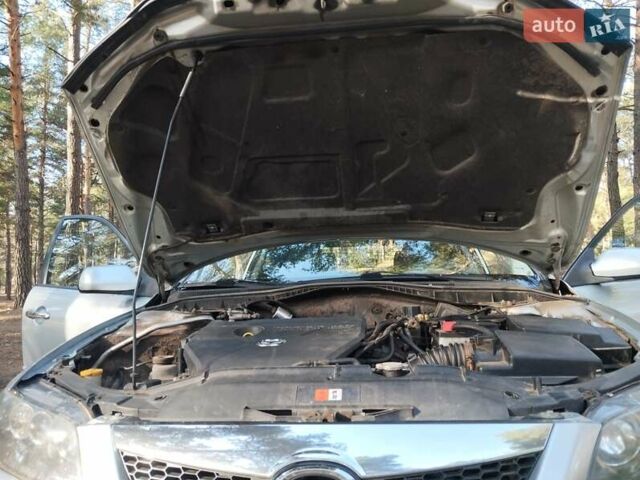 Серый Мазда 6, объемом двигателя 2 л и пробегом 192 тыс. км за 5500 $, фото 6 на Automoto.ua