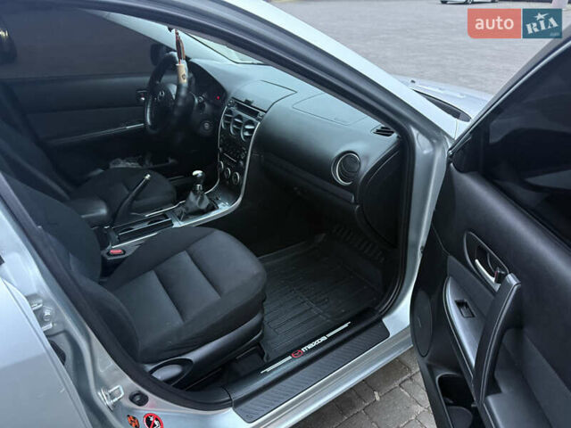 Сірий Мазда 6, об'ємом двигуна 2 л та пробігом 280 тис. км за 4500 $, фото 8 на Automoto.ua