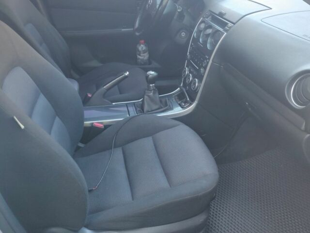 Сірий Мазда 6, об'ємом двигуна 2 л та пробігом 252 тис. км за 4500 $, фото 19 на Automoto.ua