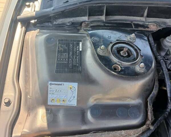 Сірий Мазда 6, об'ємом двигуна 2 л та пробігом 200 тис. км за 5200 $, фото 19 на Automoto.ua