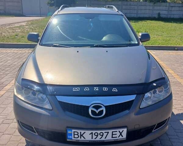 Сірий Мазда 6, об'ємом двигуна 2 л та пробігом 200 тис. км за 5200 $, фото 2 на Automoto.ua