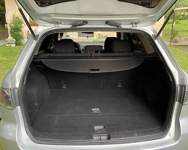 Серый Мазда 6, объемом двигателя 2 л и пробегом 320 тыс. км за 4800 $, фото 14 на Automoto.ua