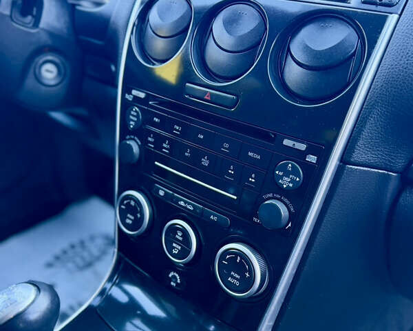 Серый Мазда 6, объемом двигателя 2 л и пробегом 237 тыс. км за 3950 $, фото 6 на Automoto.ua