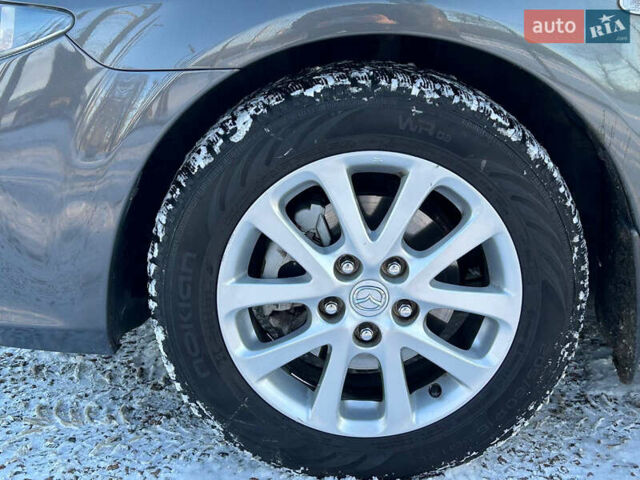 Сірий Мазда 6, об'ємом двигуна 2 л та пробігом 262 тис. км за 5500 $, фото 7 на Automoto.ua