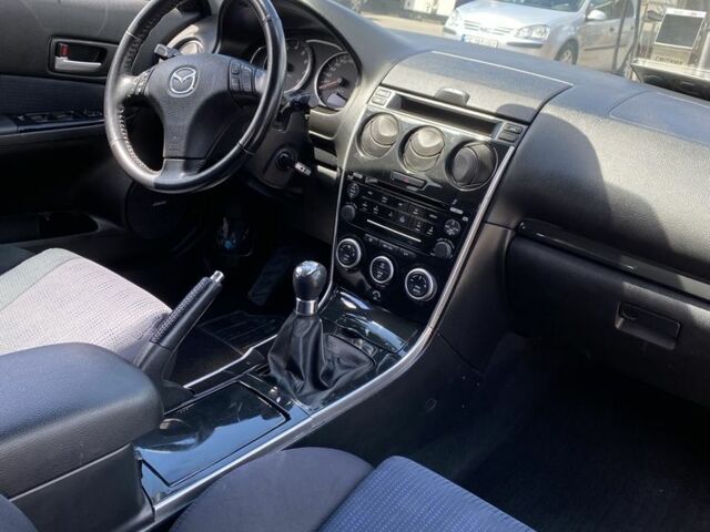 Сірий Мазда 6, об'ємом двигуна 2 л та пробігом 221 тис. км за 3850 $, фото 8 на Automoto.ua