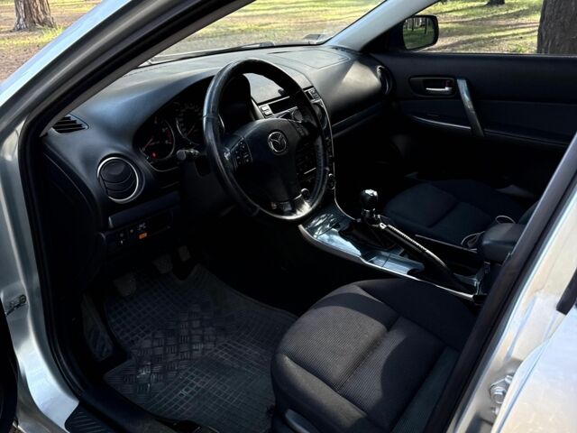 Серый Мазда 6, объемом двигателя 2 л и пробегом 188 тыс. км за 2465 $, фото 11 на Automoto.ua