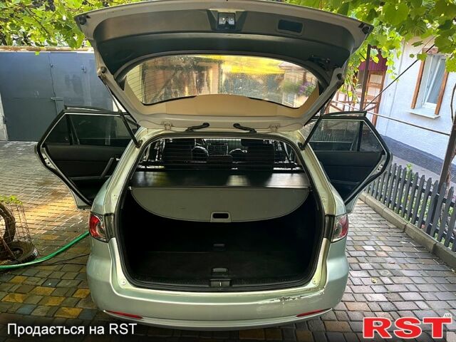 Серый Мазда 6, объемом двигателя 2 л и пробегом 215 тыс. км за 4100 $, фото 6 на Automoto.ua