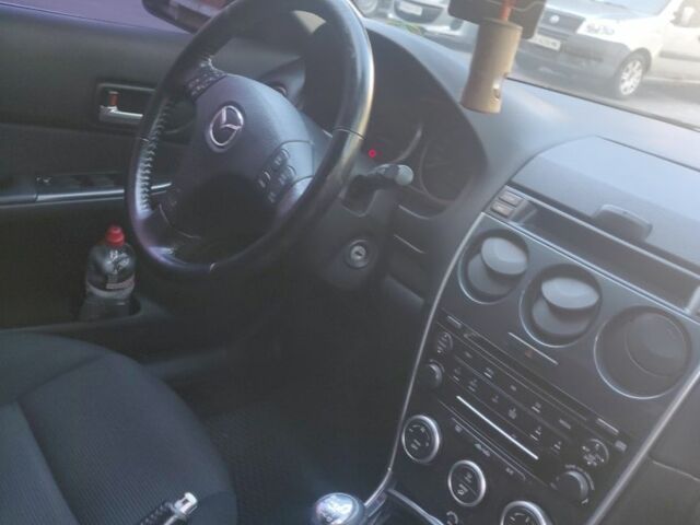 Сірий Мазда 6, об'ємом двигуна 2 л та пробігом 252 тис. км за 4500 $, фото 15 на Automoto.ua