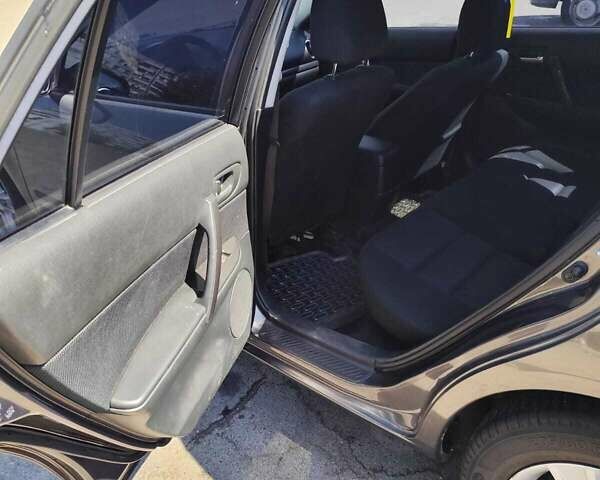Сірий Мазда 6, об'ємом двигуна 2 л та пробігом 167 тис. км за 4500 $, фото 6 на Automoto.ua