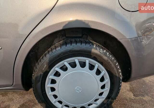 Серый Мазда 6, объемом двигателя 2 л и пробегом 275 тыс. км за 4000 $, фото 10 на Automoto.ua