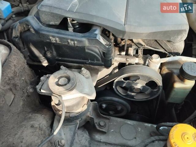 Серый Мазда 6, объемом двигателя 2 л и пробегом 192 тыс. км за 5500 $, фото 10 на Automoto.ua