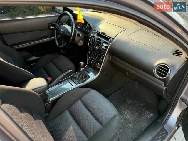 Сірий Мазда 6, об'ємом двигуна 2 л та пробігом 290 тис. км за 3900 $, фото 22 на Automoto.ua
