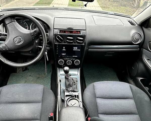 Сірий Мазда 6, об'ємом двигуна 2 л та пробігом 274 тис. км за 3700 $, фото 12 на Automoto.ua
