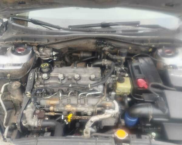 Серый Мазда 6, объемом двигателя 2 л и пробегом 306 тыс. км за 4300 $, фото 13 на Automoto.ua