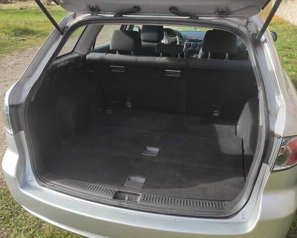 Мазда 6 2007 у Липовце на Automoto.ua Сірий Мазда 6, об'ємом двигуна 2 л та пробігом 250 тис. км за 4900 $, фото 13 на Automoto.ua