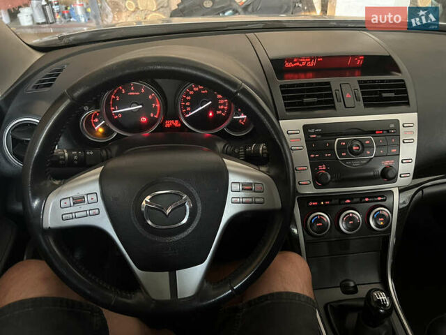 Сірий Мазда 6, об'ємом двигуна 2 л та пробігом 229 тис. км за 7700 $, фото 33 на Automoto.ua