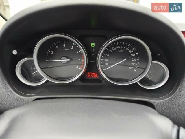 Сірий Мазда 6, об'ємом двигуна 2 л та пробігом 335 тис. км за 7000 $, фото 2 на Automoto.ua