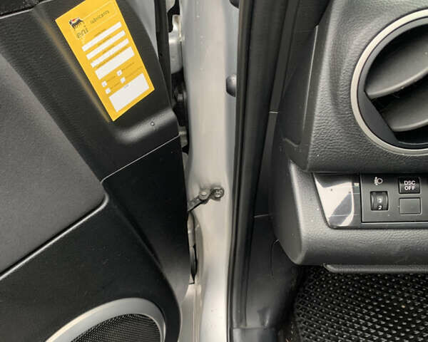 Сірий Мазда 6, об'ємом двигуна 2 л та пробігом 271 тис. км за 5500 $, фото 20 на Automoto.ua