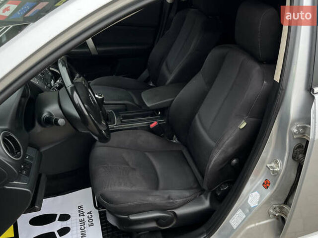 Серый Мазда 6, объемом двигателя 2 л и пробегом 275 тыс. км за 6600 $, фото 16 на Automoto.ua